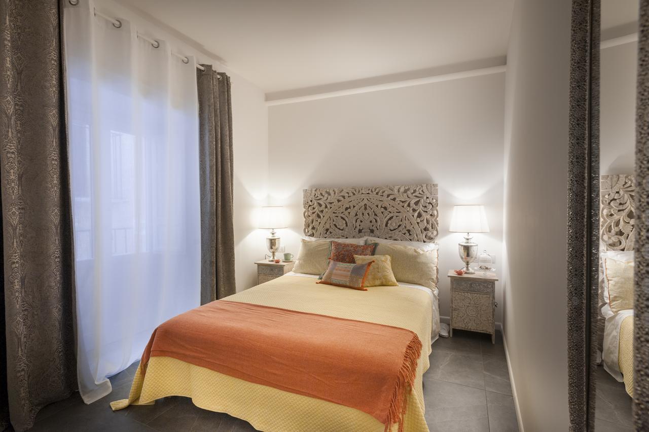 Classic Double Room Balcony,1318524556:JPEG